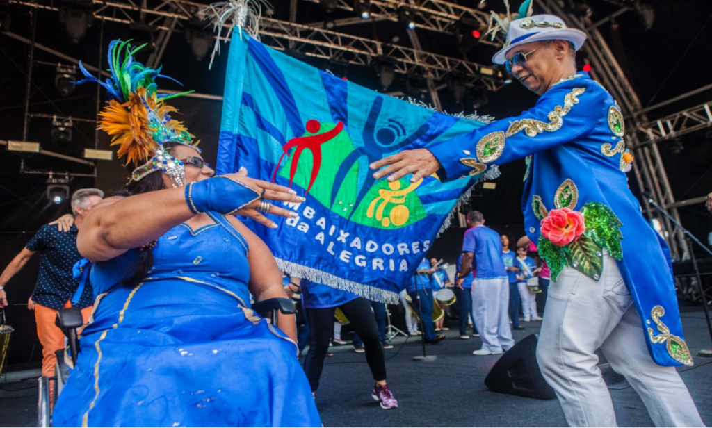 Escola de Samba Embaixadores da Alegria