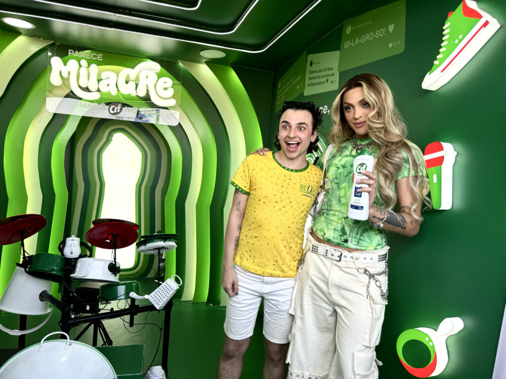 Pabllo Vittar tirou foto com os fãs no Rock in Rio